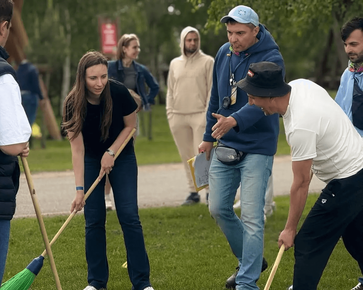 indev-team.png indev-team.png